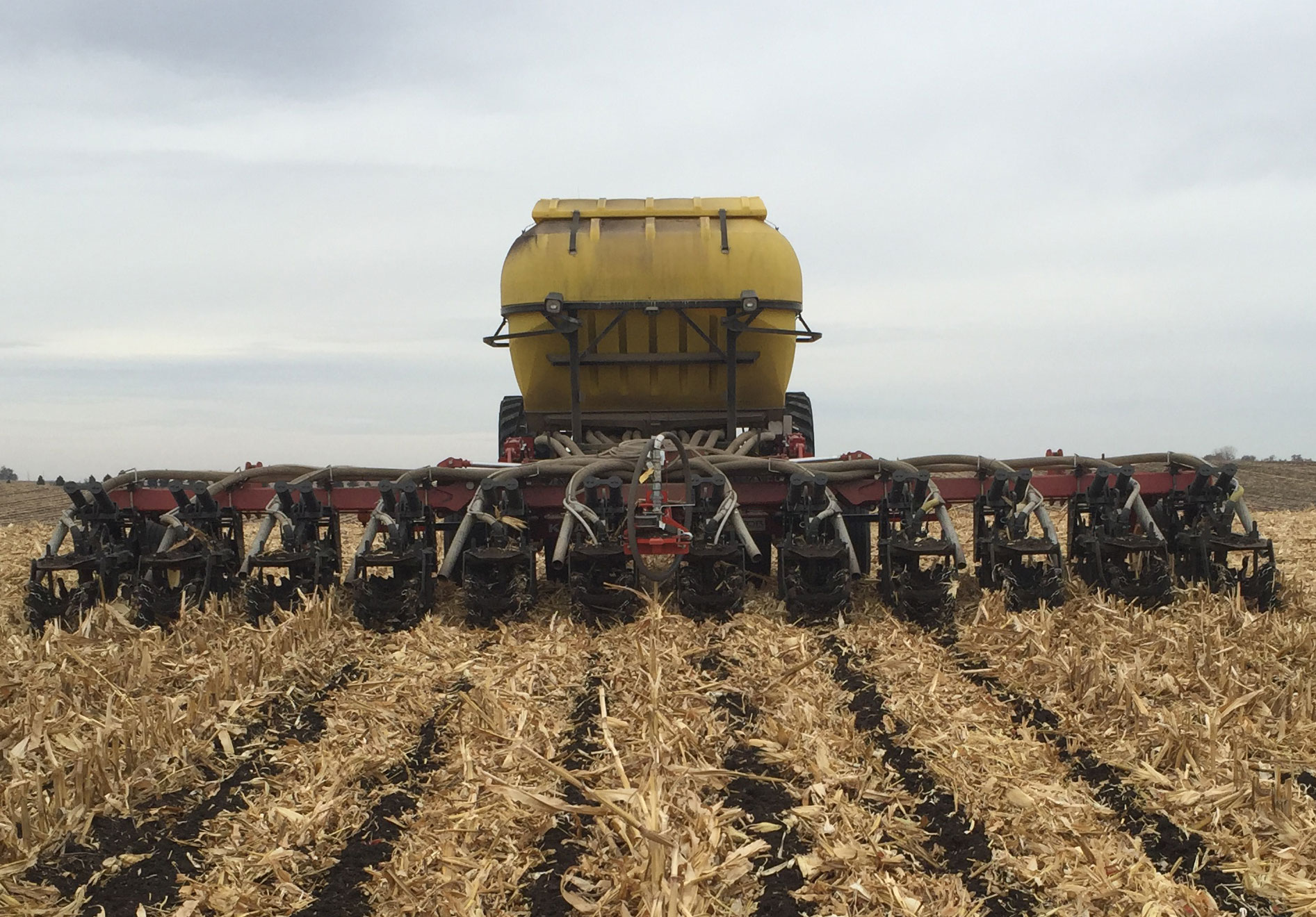 Strip Till Machine